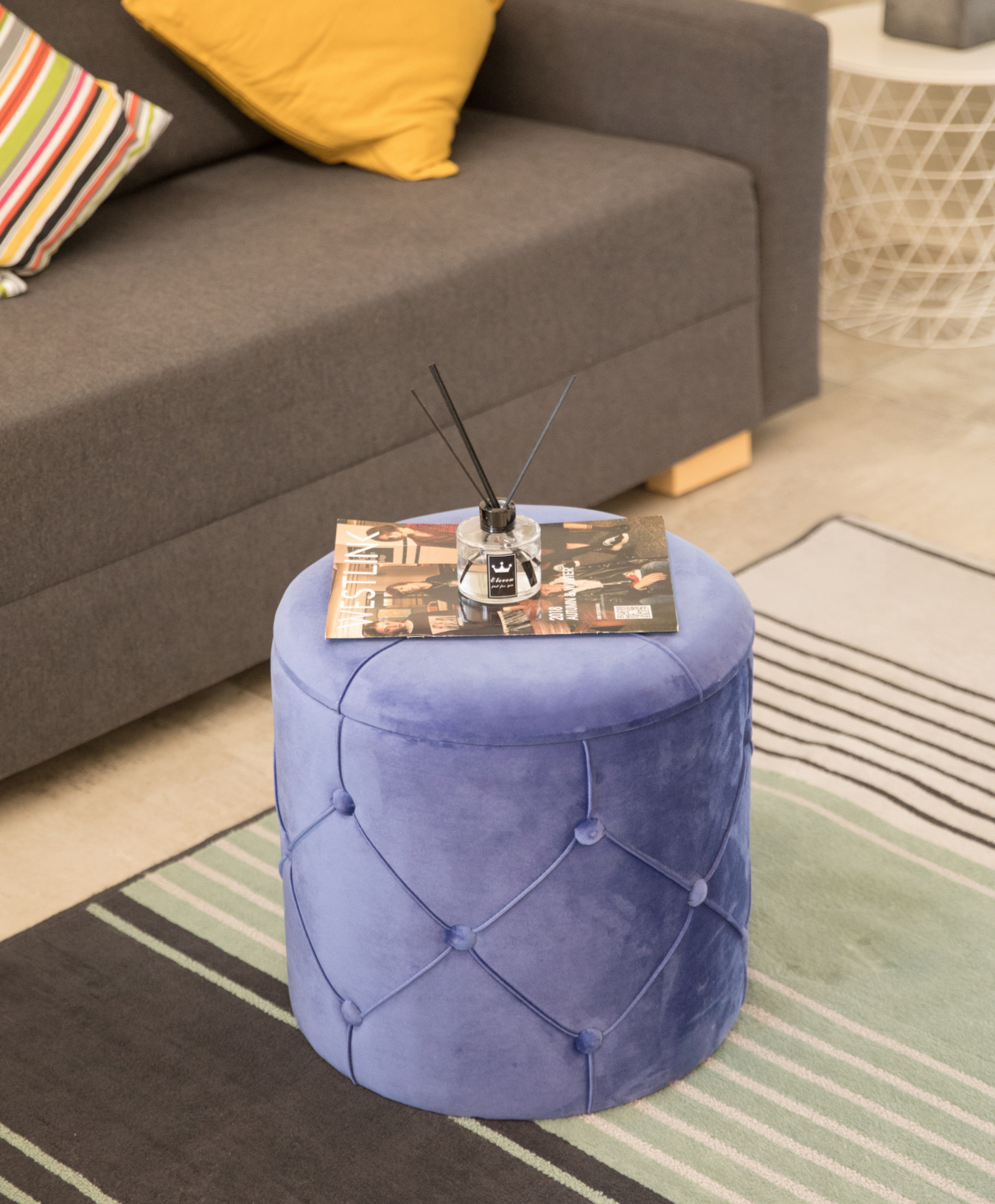 Round Wooden Velvet Ottoman Stool with Lid